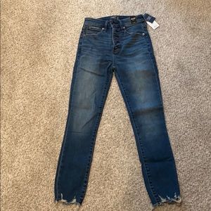 Abercrombie high rise ankle jeans